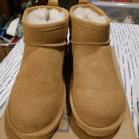 NWT!! BEARPAW SHORTIES Sz 7 (Water Resistant) - Picture 5 of 13